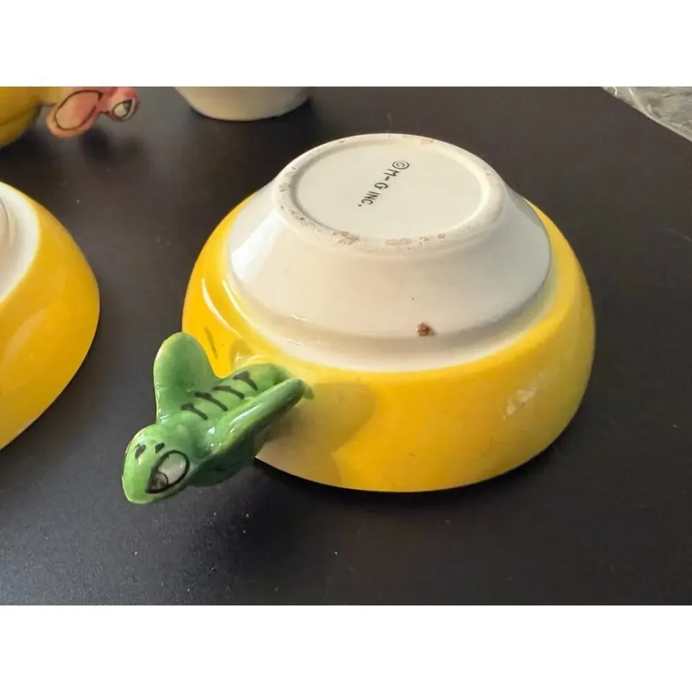 Vintage 1950s Japanese Menschik-Goldman Beehive Ceramic Measuring Cups